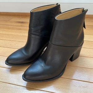 Nisolo Dari Commuter Boots